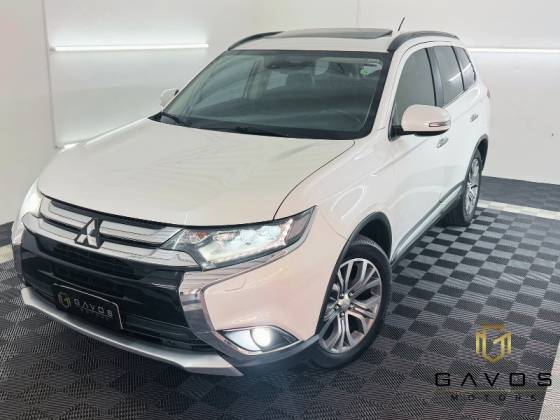 MITSUBISHI OUTLANDER 2.2 4X4 16V DIESEL 4P AUTOMÁTICO